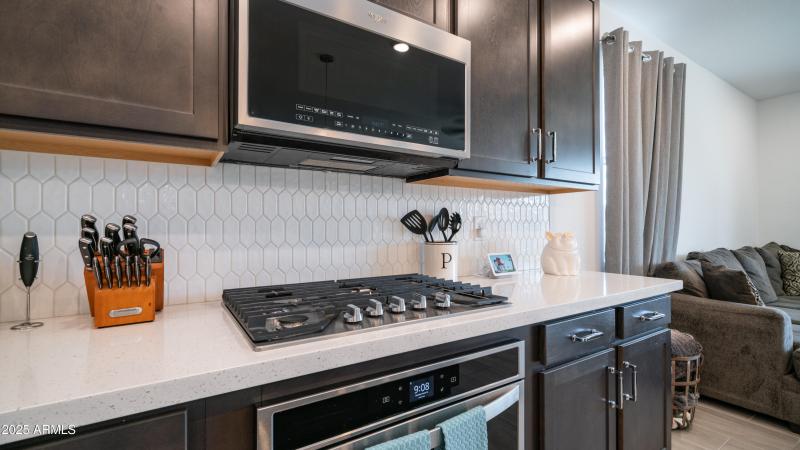 4548 Charlie Dr-18