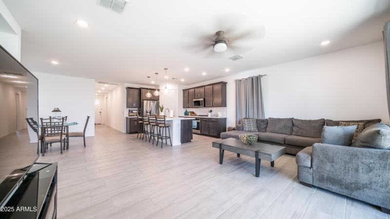 4548 Charlie Dr-20