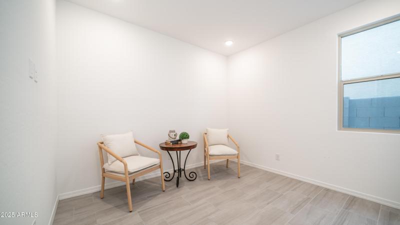 4548 Charlie Dr-10