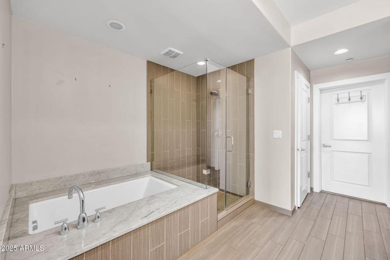 36-web-or-mls-896A0250