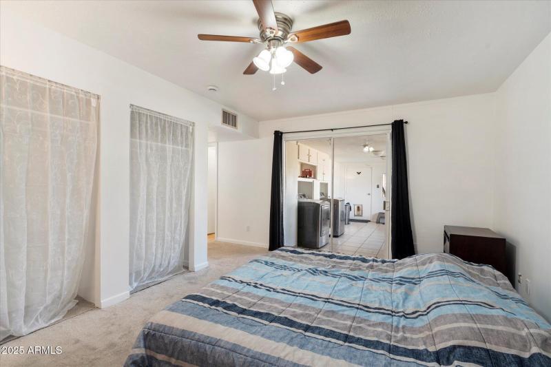 Master Bedroom_Doors to Laundry