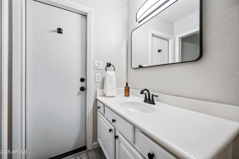 41-1639WNA-ocupix-