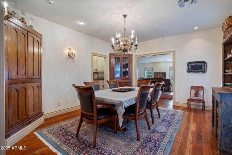 Formal Dining