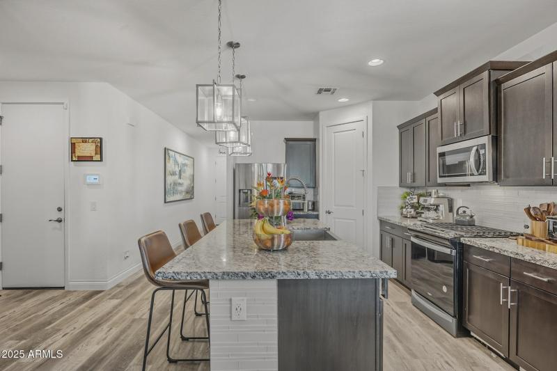 07-Kitchen