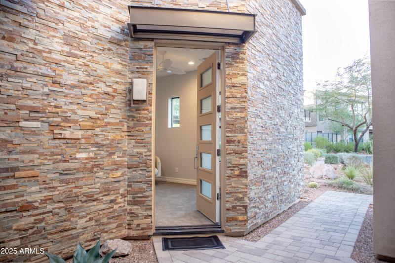 Casita separate entrance