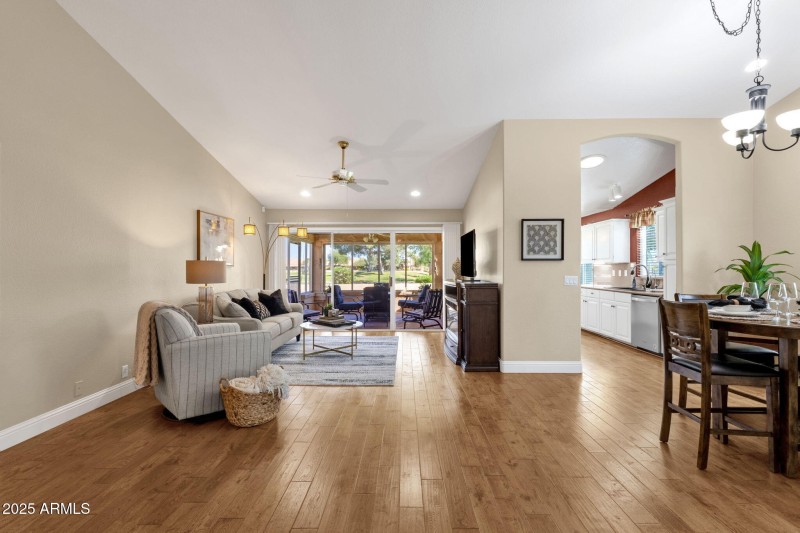 13-web-or-mls-19491-n-88th-ave