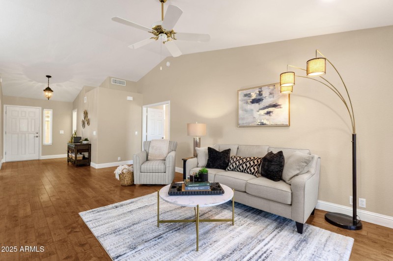 16-web-or-mls-19491-n-88th-ave