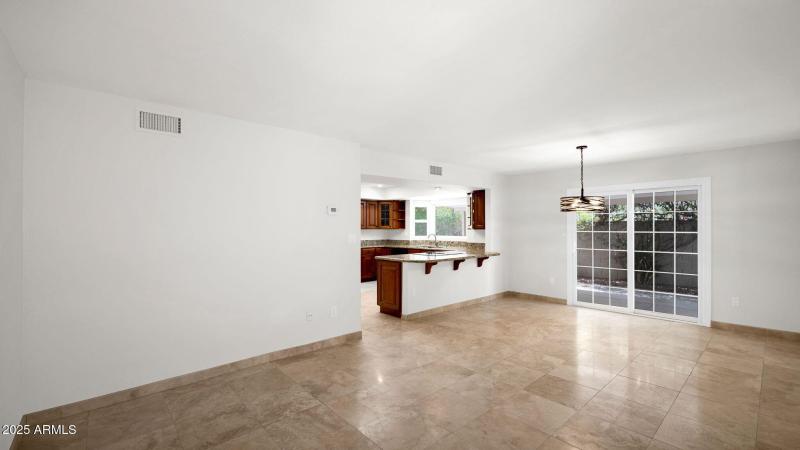 13-web-or-mls-P1119635