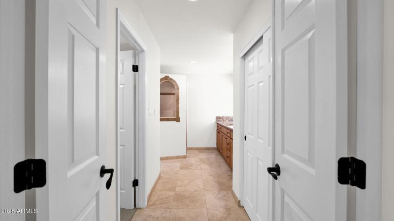 25-web-or-mls-P1119605