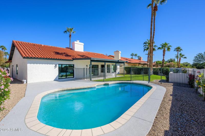 38-web-or-mls-BellaVista-37