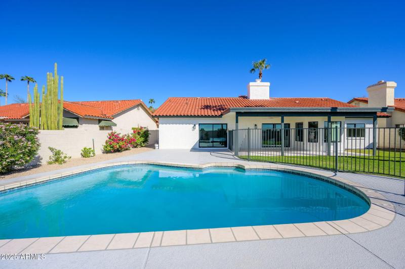 39-web-or-mls-BellaVista-38