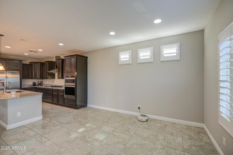 Dining Area 2