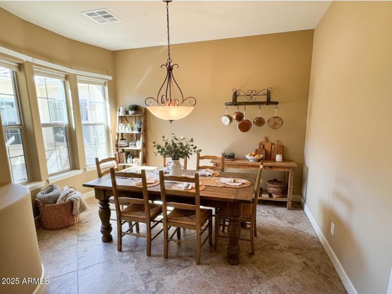 breakfast Nook Virtual Staged