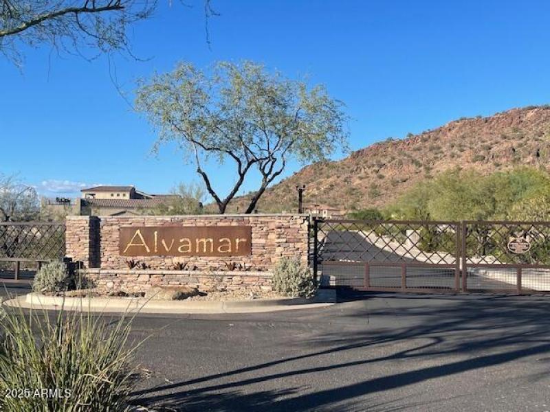 Alvamar Entrance