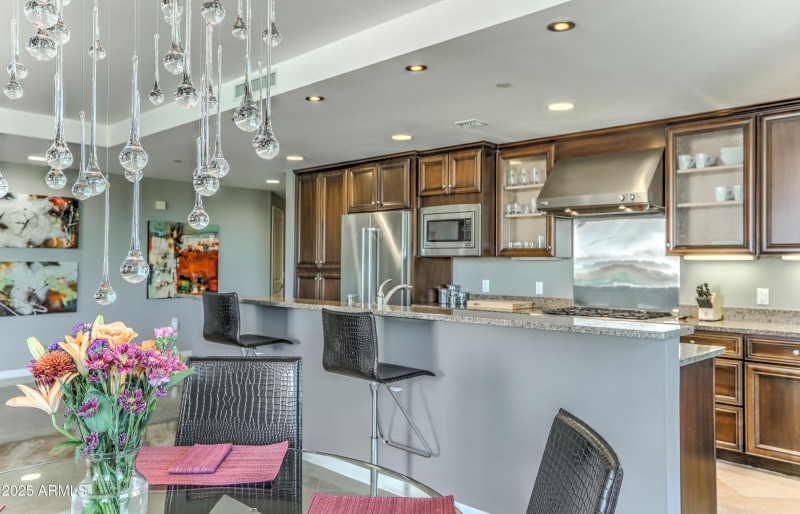 Breakfast Bar