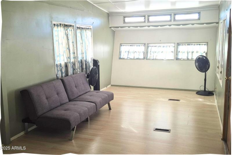 Livingroom 2