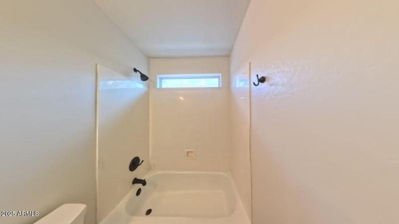 Bathroom_2