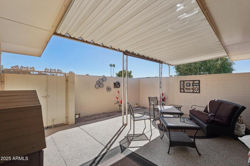 28-Back patio