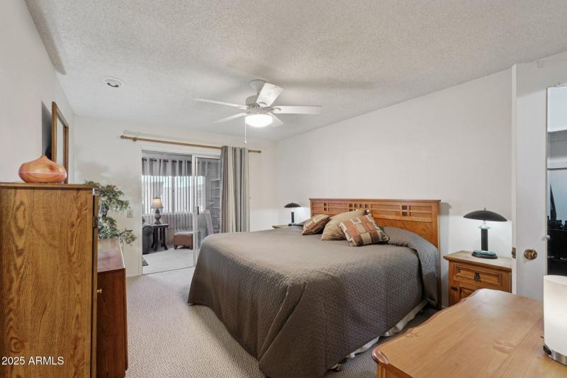 23-Main Bedroom