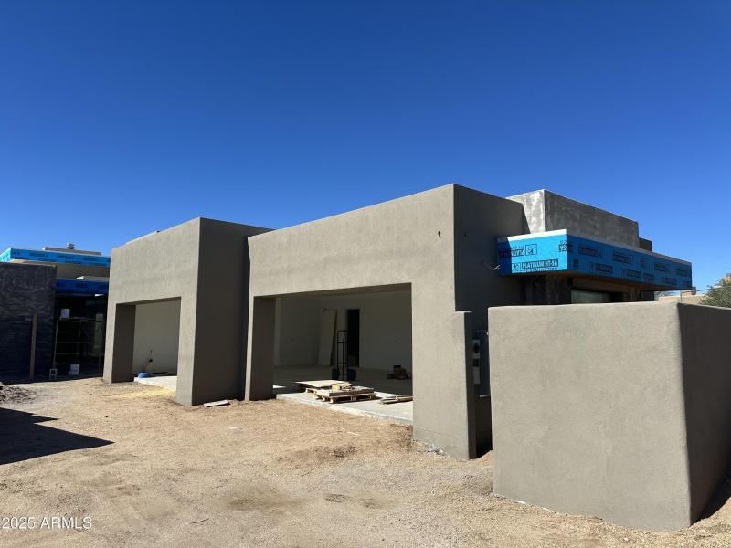 4 Car Garage (10.19)