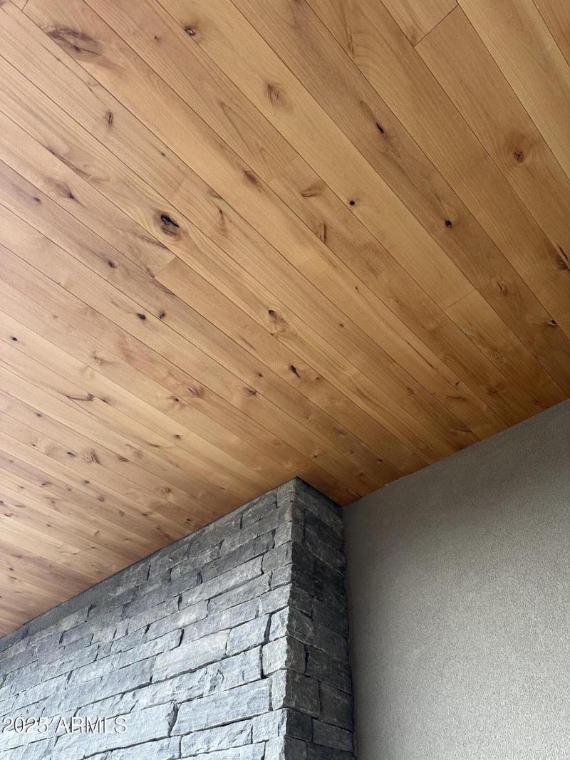 Sample Patio Stone & Wood (10.10)