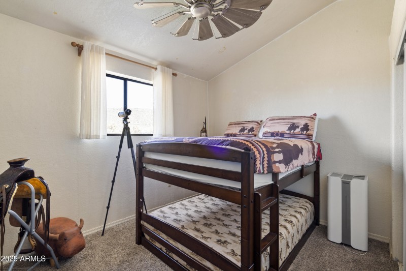 Bunkhouse 1st bedroom