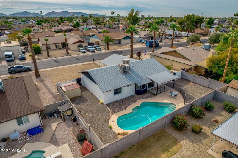 35-web-or-mls-544 e morrow dr -36