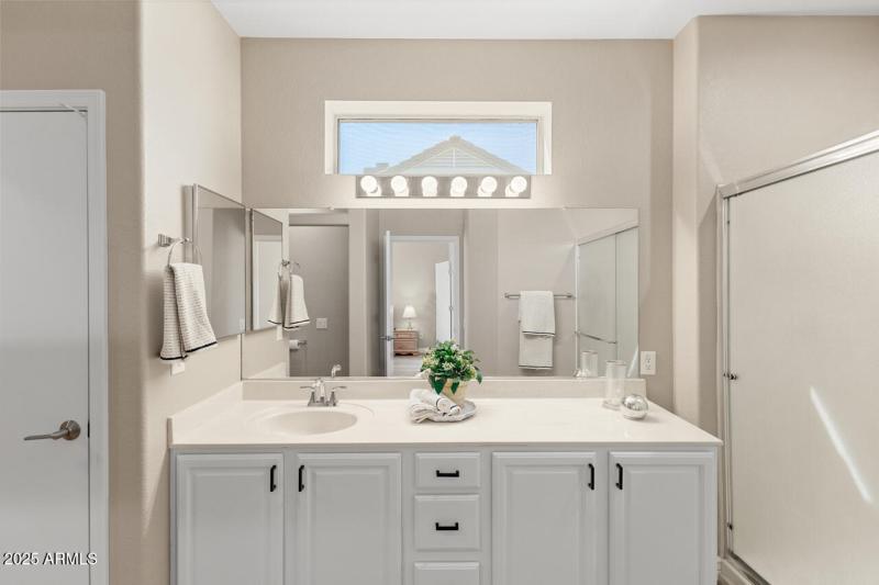 20-Primary-Bathroom