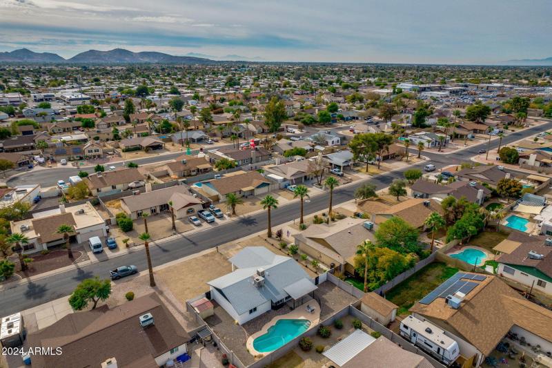 42-web-or-mls-544 e morrow dr -43