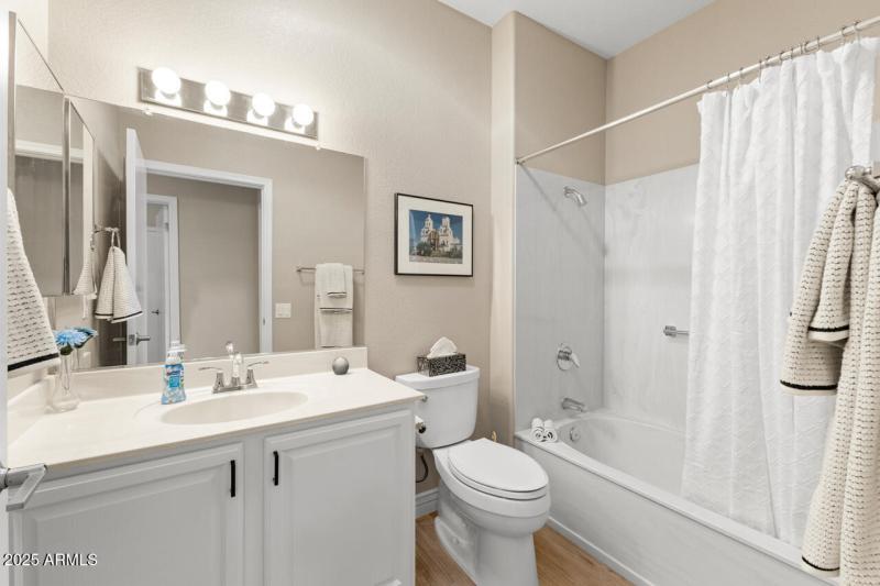 28-Bathroom-2