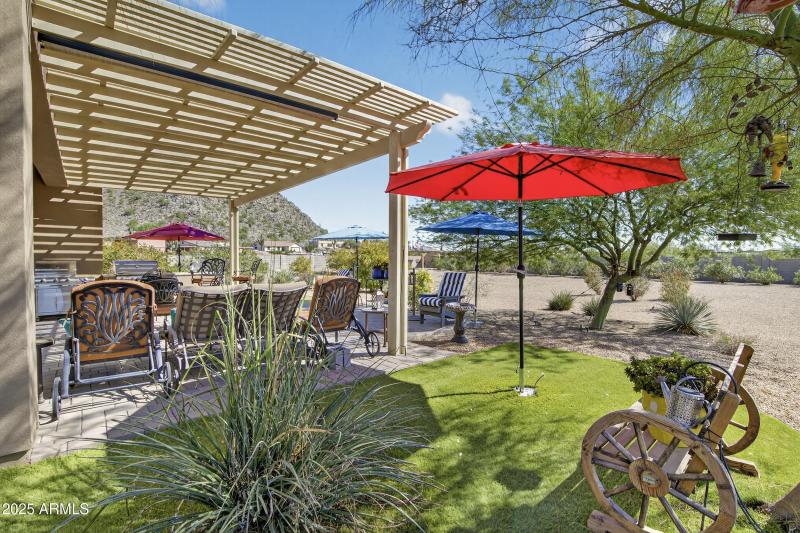 Built-In BBQ in Inviting Backyard