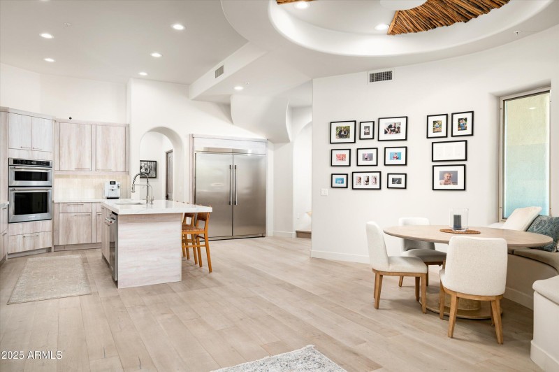 17-10918ESutherlandWay-17