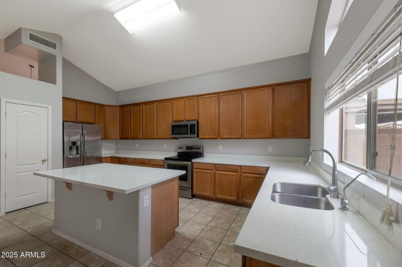 3-web-or-mls-Qp-8655