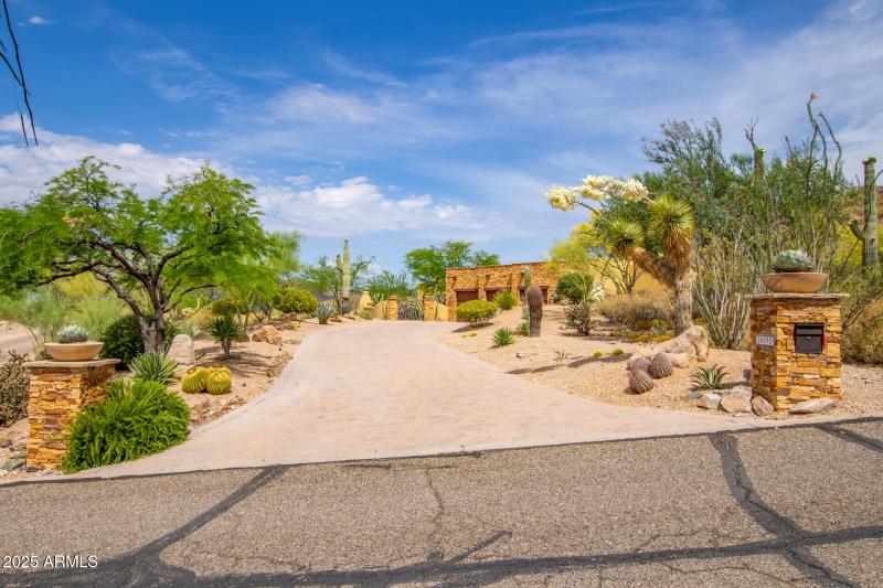 Summit Driveway