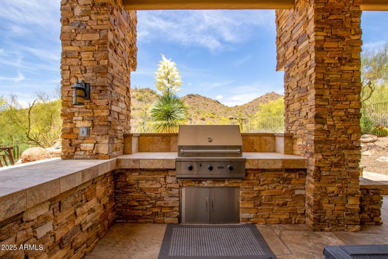 Summit Grill