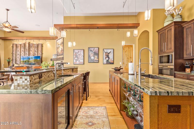 Summit Kitchen