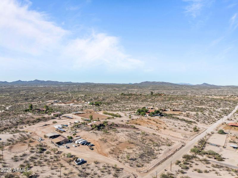 7-web-or-mls-DJI_20251016093932_0040_D