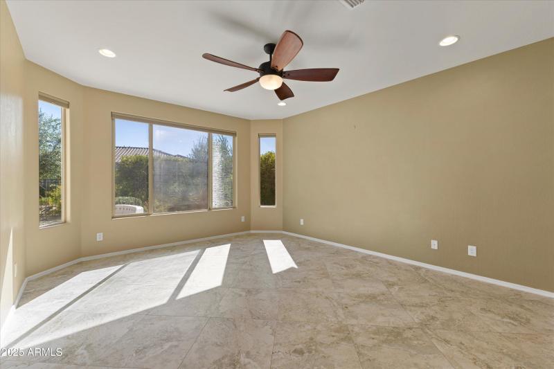 27-26735 W Oraibi Dr