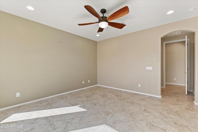 29-26735 W Oraibi Dr