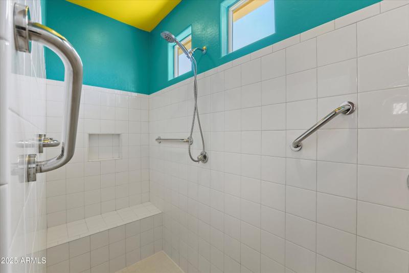 24-26735 W Oraibi Dr