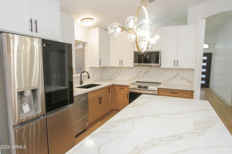 3444 E TONTO LN-12