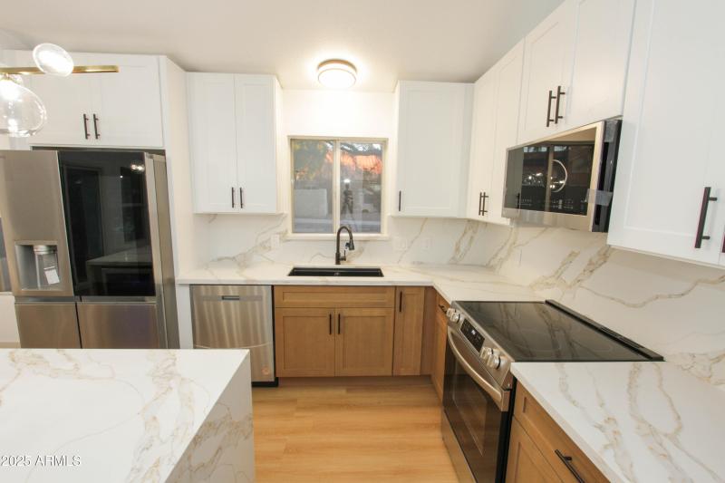 3444 E TONTO LN-13