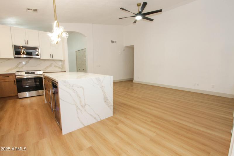 3444 E TONTO LN-17