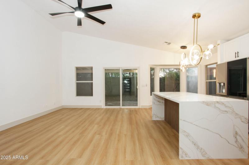3444 E TONTO LN-20