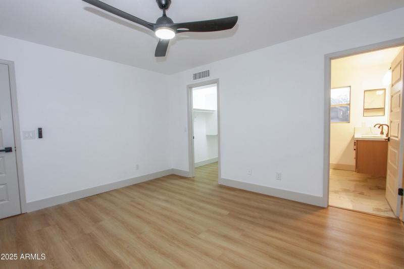 3444 E TONTO LN-25