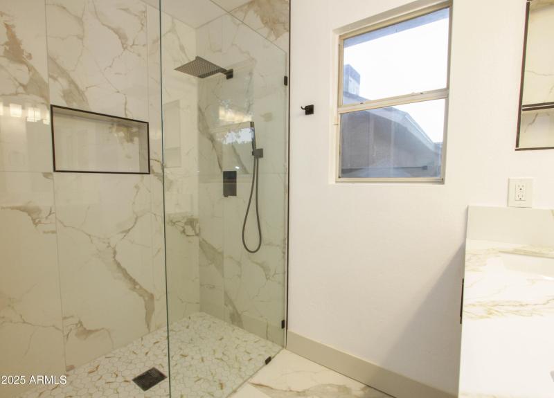 3444 E TONTO LN-29