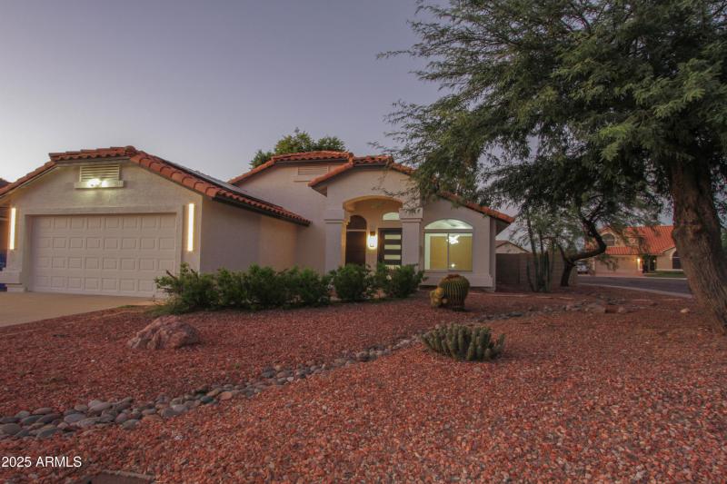 3444 E TONTO LN-46