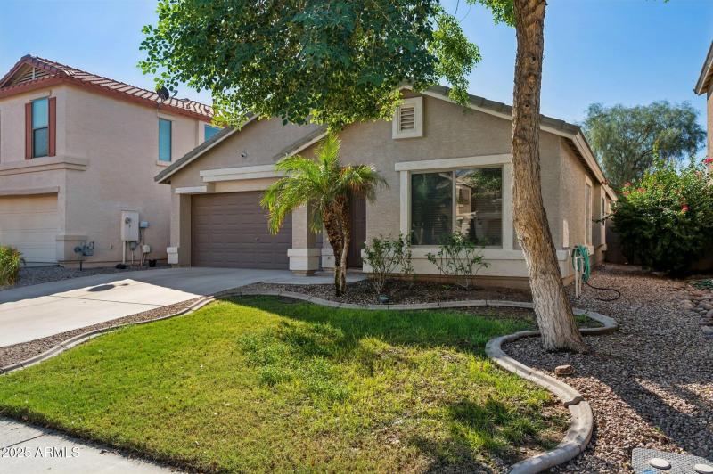 3-web-or-mls-40939-w-hayden-dr