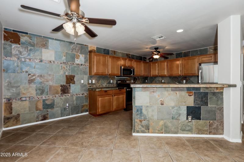 1006550.1498 E ROSEBUD DR - Dining Room_