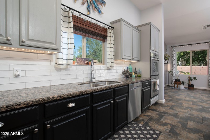 gorgeous kitchen